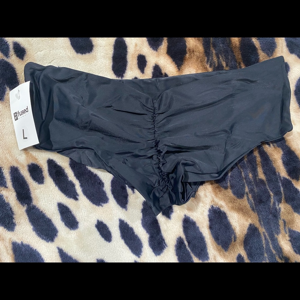Fused Hawaii Bottom